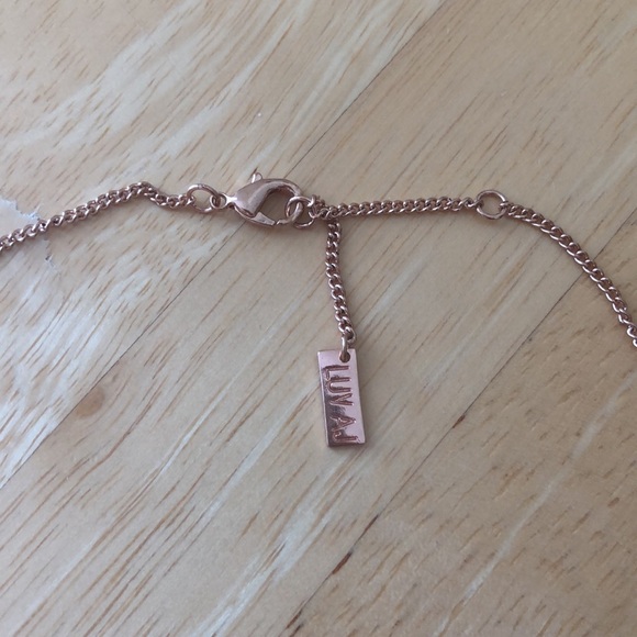 Necklace - Picture 4 of 5